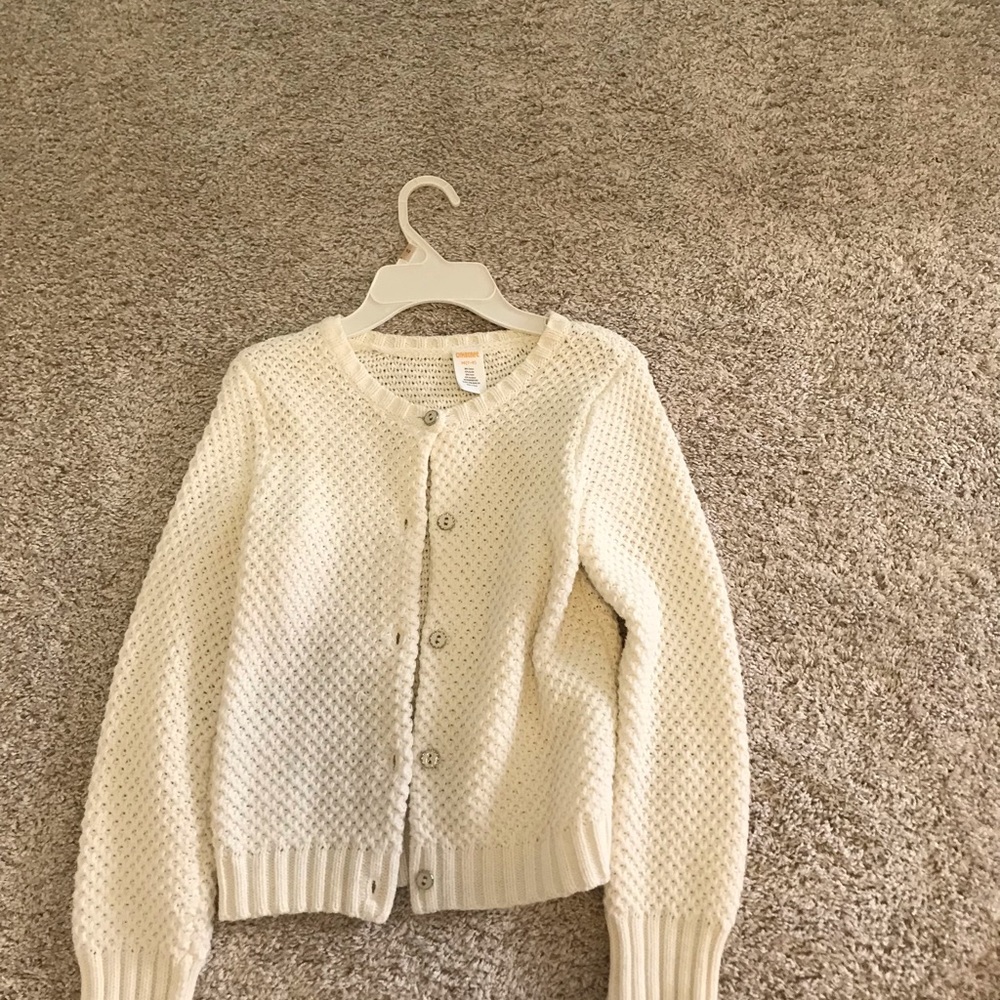 Girls sweater